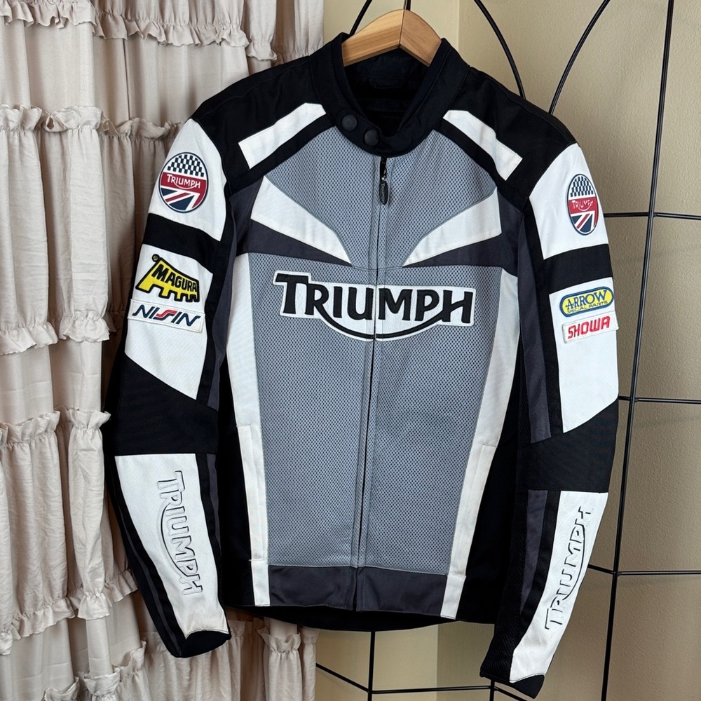 Triumph Triple Sports Mesh Motorcycle Jacket Size 44/54 Moto
